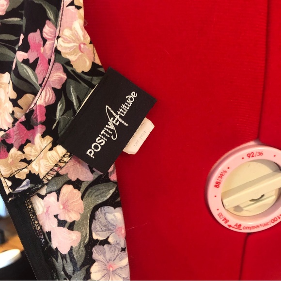 Vintage Floral Midi Length Tea Dress With Pink Belt - Picture 15 of 15